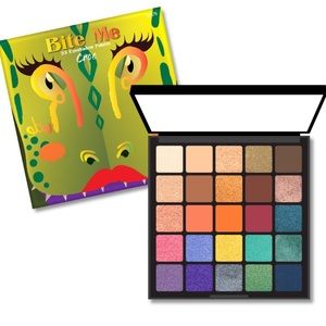 RUDE - Bite Me 25 Eyeshadow Palette - Croc